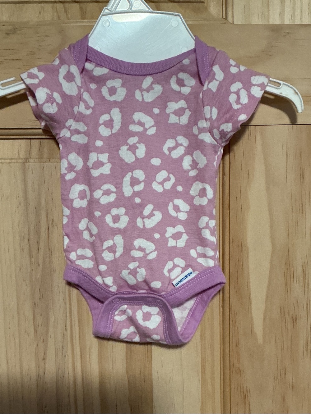 Lilac Leopard-Print Short Sleeve Baby One-Piece Bodysuit